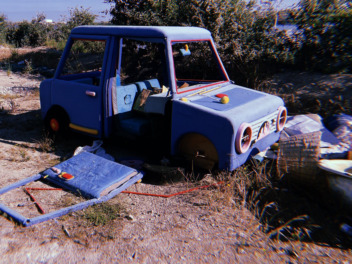 Becky Sloan tweet media