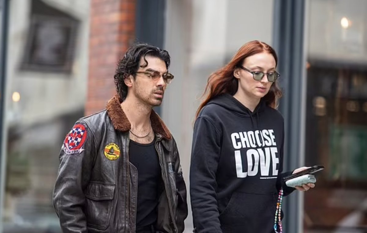 It’s amazing to see Sophie Turner in one of our classic Choose Love hoodies! Thank you, Sophie and Joe Jonas, for sharing the Choose Love message with the world. 💗 Shop your own iconic Choose Love merch via the link below today! merch.choose.love