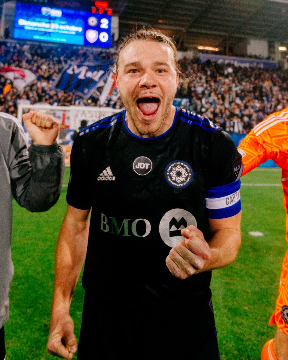 MLS's tweet image. RT if your team is still alive in the East. // Audi #MLSCupPlayoffs