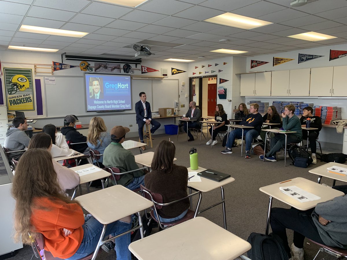 Thank you to DuPage County Board Member Greg Hart for coming back to DGN today! Great opportunity for our students to hear about the important role of local government, public service, and active citizenship! #WeAreDGN <a href="/DGNGovClub/">DGN Gov Club</a> <a href="/DGNorthSS/">DGNSocialStudies</a> <a href="/Dist_99/">District 99</a>