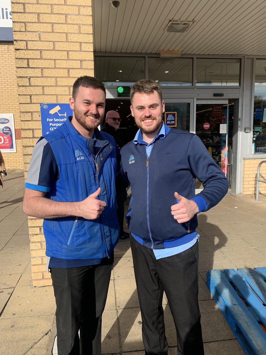 Llanharan_CC's tweet photo. Thank you to Jake and his mate (sorry, forget to get your name) at Aldi Talbot green. Top quality customer service, picking and palleting our large pantry order AND helping load the cars #aldiUK  #topservice #aboveandbeyond. Cheers chaps 👍 #pantry https://t.co/5snNGcFoKX