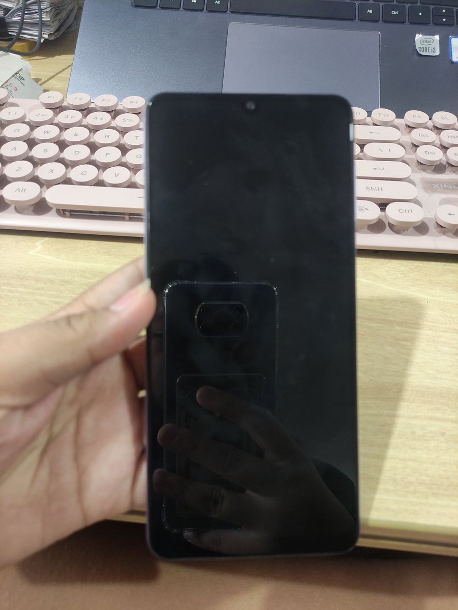 Hello po I'm selling my phone to be able to pay for my midterm exam. 
My phone is Samsung A22 4g 
Color: Purple
128gb ROM and 6gb RAM 
No issues 
Has face recognition and fingerprint 
For only 9500 price can be discussed.
DM me if interested or comment here lang po so I can DM u.