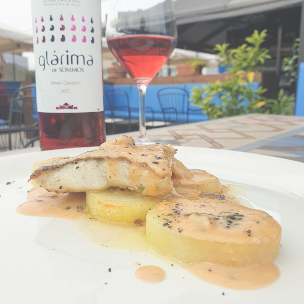 CleaTushe's tweet photo. 📷Lluç fresc amb salsa de marisc i patata confitada
❗𝗠𝗘𝗡𝗨 𝗠𝗜𝗚𝗗𝗜𝗔 · 16,90€ o bé 𝗧𝗔𝗞𝗘 𝗔𝗪𝗔𝗬 per 11€❗
·
·
·
#restaurantes #restaurant #cleatushe #gastronomia #food #a #bares #comida #delicious #sunday #instafood #delivery #foodie https://t.co/PDw07HbHgO