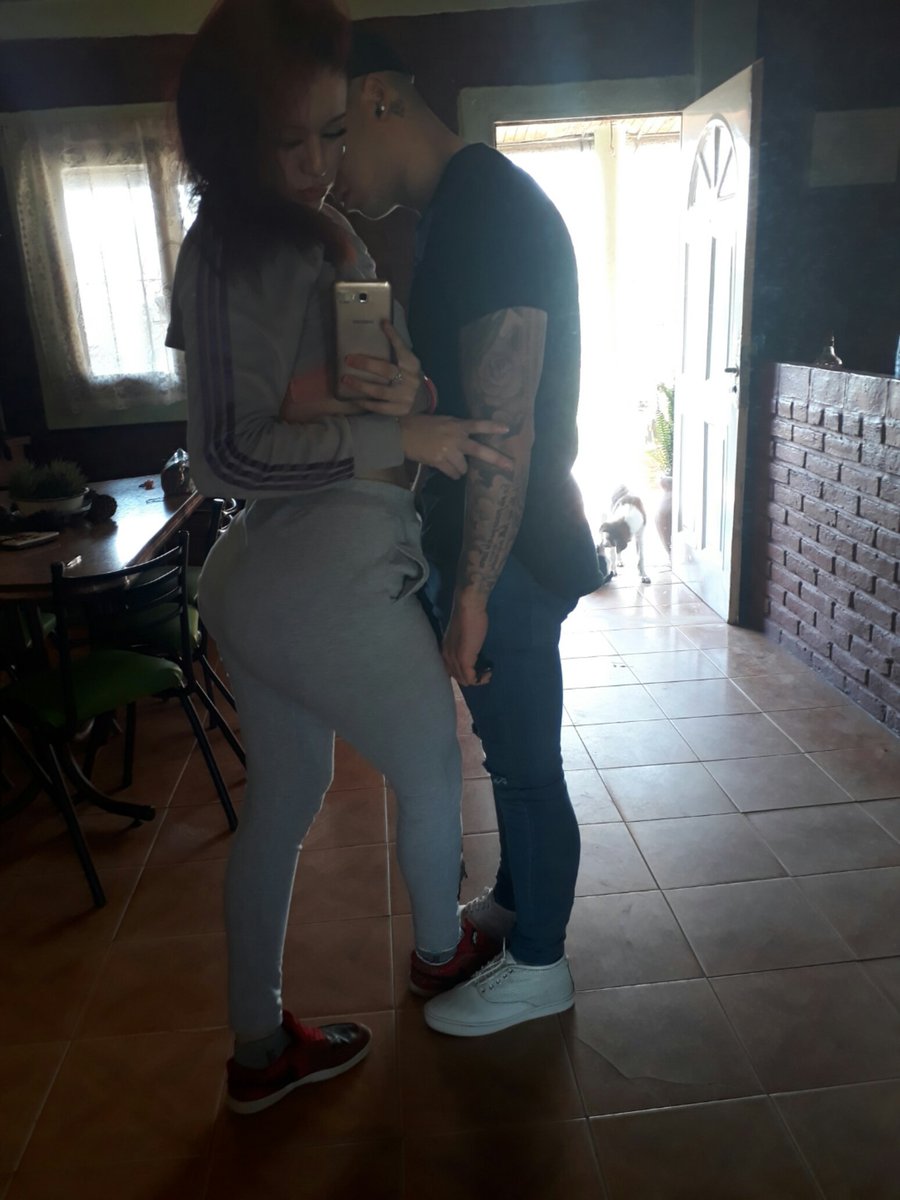 crystal_rodri6's tweet photo. #MartesDeRusas #MartesDeGanarSeguidores buen día 🍑🔥🔥🥵🥵 https://t.co/JgSkXO0hFX