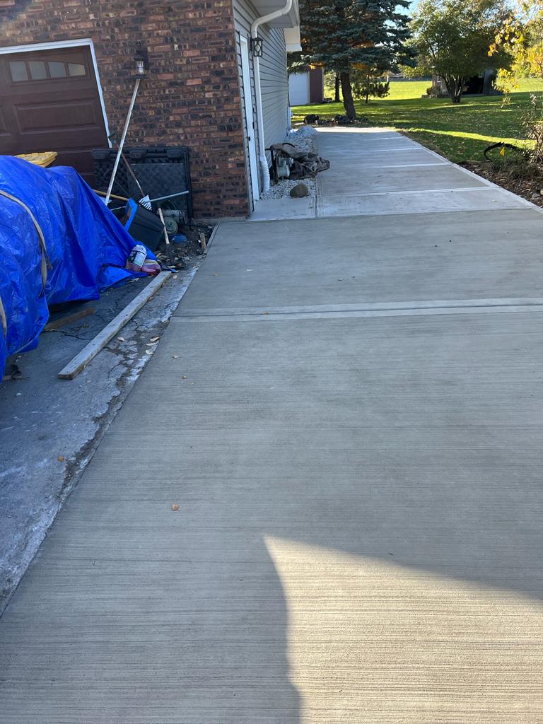 md_concrete's tweet photo. Give your home the right makeover, Solid foundations for a brighter future.
Contact us at (224) 381-4220
#concrete #buildingmaterials #construction #house #sidewalks #foundation #driveways #sideways #generalconcrete #stairs https://t.co/g6pb0gsX9A