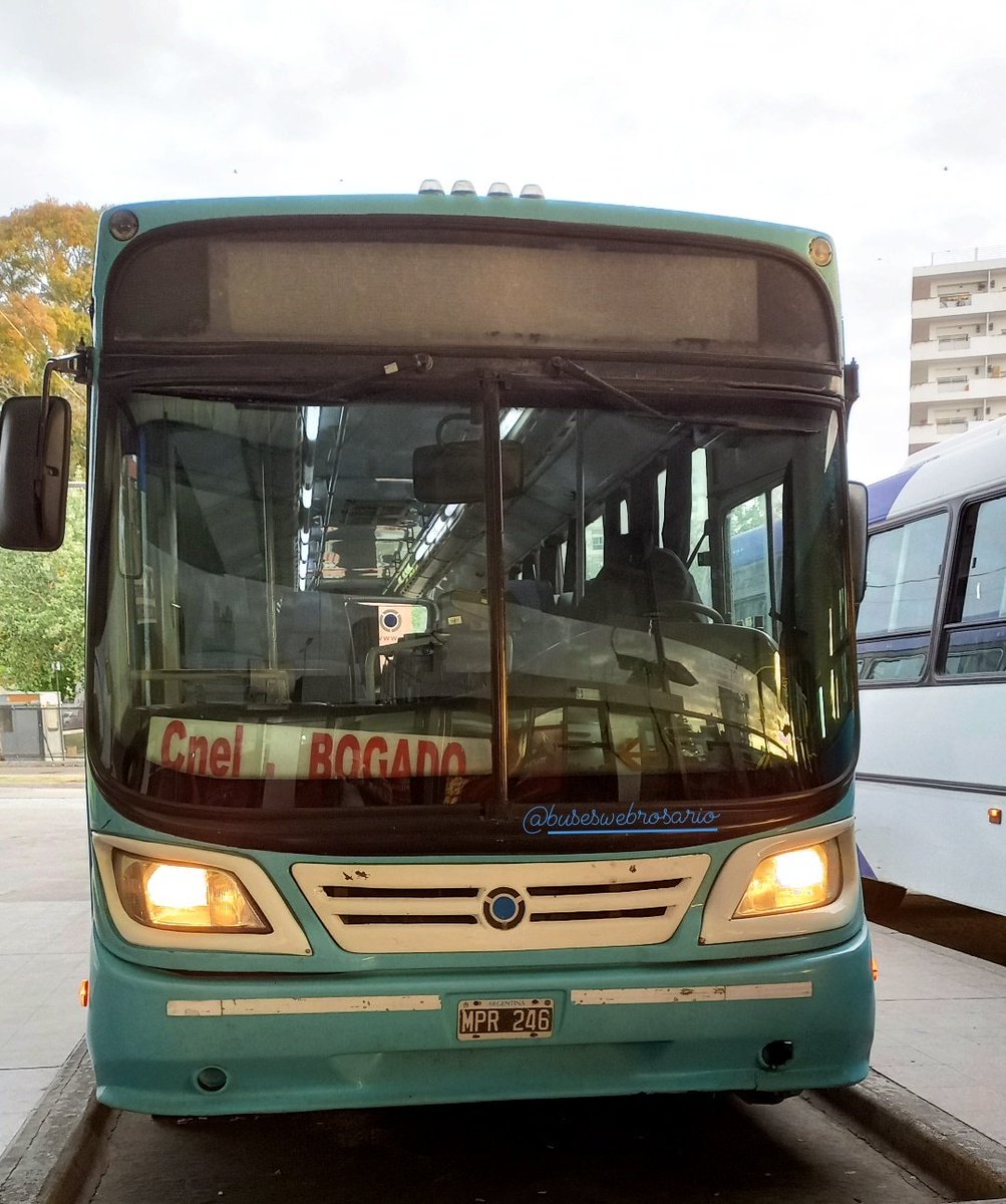 BuseswebRosario's tweet photo. Empresa #Interbus con llegada a las 18.50hs y partida a las 19hs. Rosario - Coronel Bogado. El interno 8, realizando este servicio que retomó la empresa, es cuestión de averiguar y hablar con choferes para tener la data de los horarios, en este caso: día de semana. #CoronelBogado https://t.co/QQctxWzOL0