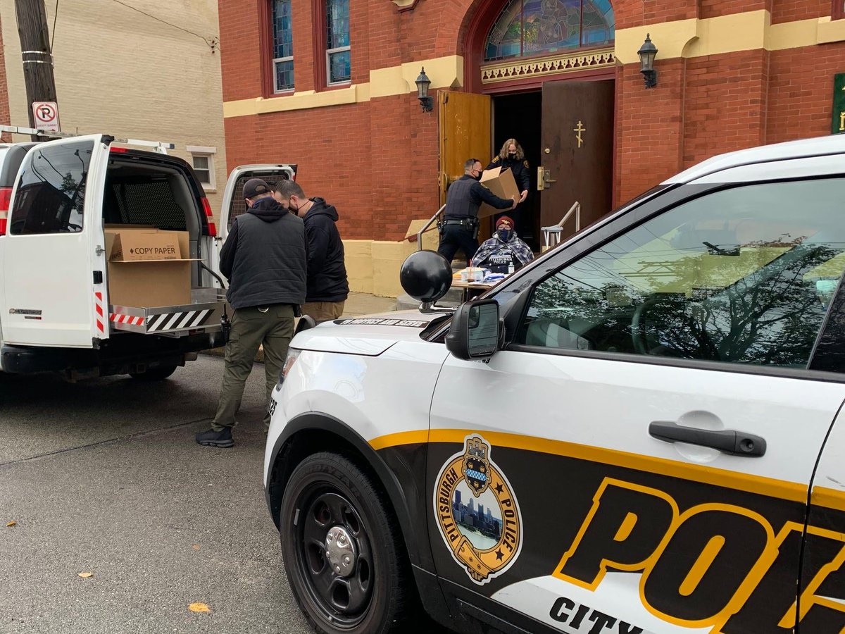 PghPolice's tweet photo. Pittsburgh Police will once again be participating in the annual "Get Stuffed with Love" event that provides meals to those in need on Thanksgiving Day.

Last year, more than 3,000 meals were hand-delivered to Pittsburgh residents and members of the city's unsheltered population. https://t.co/ufmYNicLv5