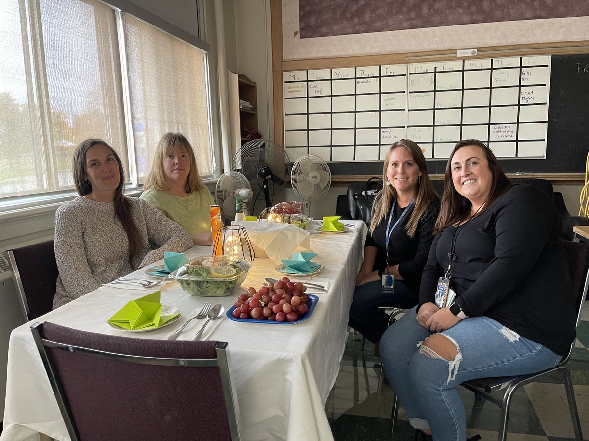 Today is Childcare Worker and Early Childhood Educator Appreciation Day. We extend our appreciation to our wonderful team of Kindergarten Designated Early Childhood Educators!