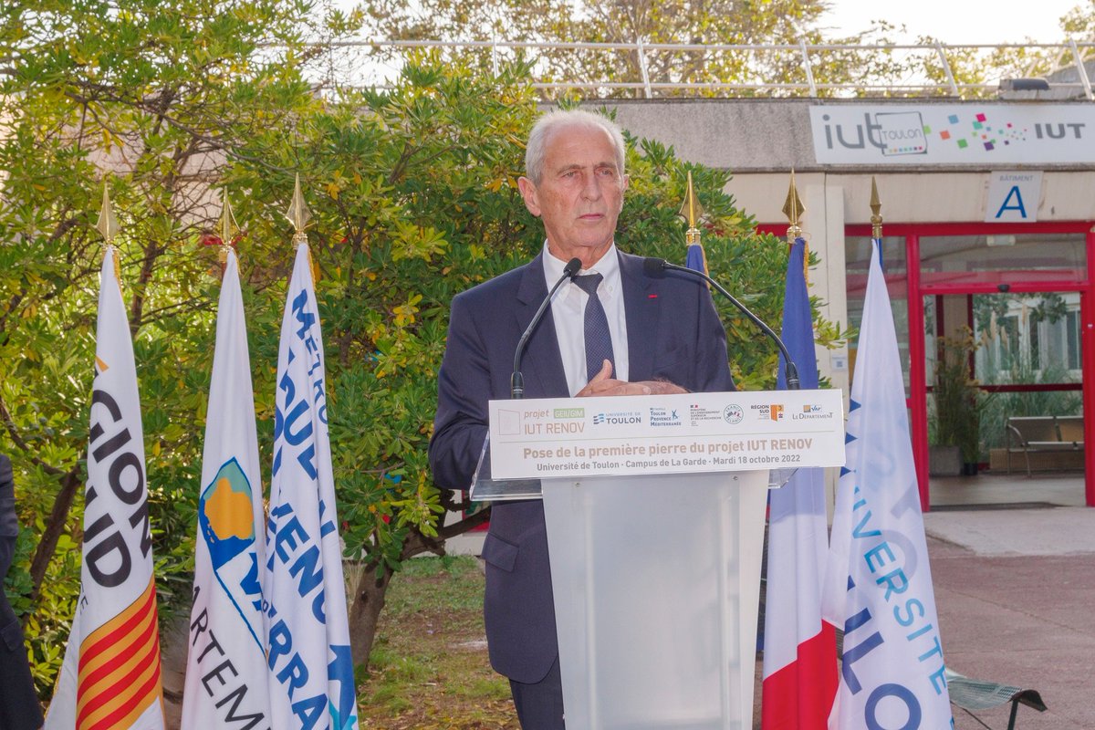 Hubert Falco tweet media