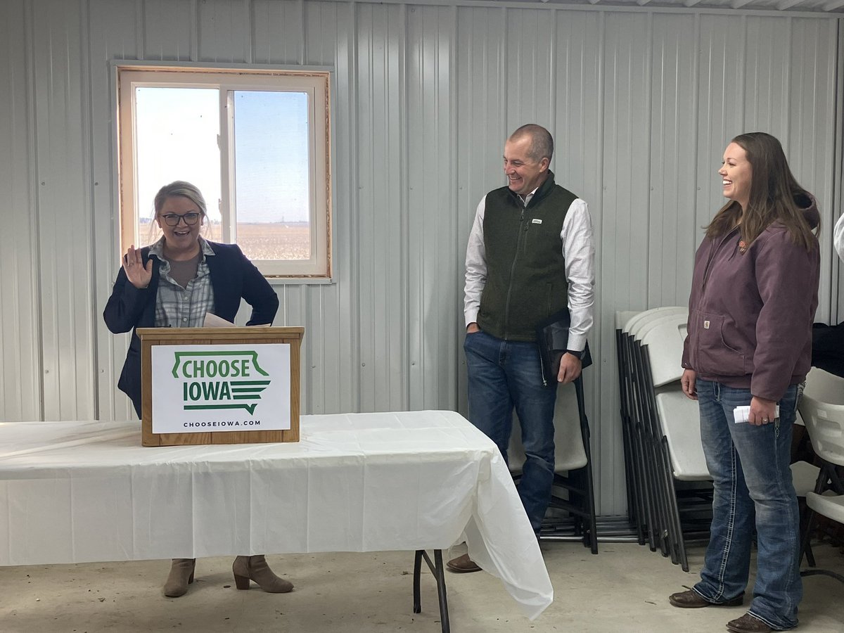 MikeNaigIA's tweet image. This morning I was at @SkyViewBeef in Nora Springs to announce the opening of the Choose Iowa Marketing and Promotion grant application window! 

Through this program, producers and businesses can receive grants of up to $25k for value-added ag products #IowaAg