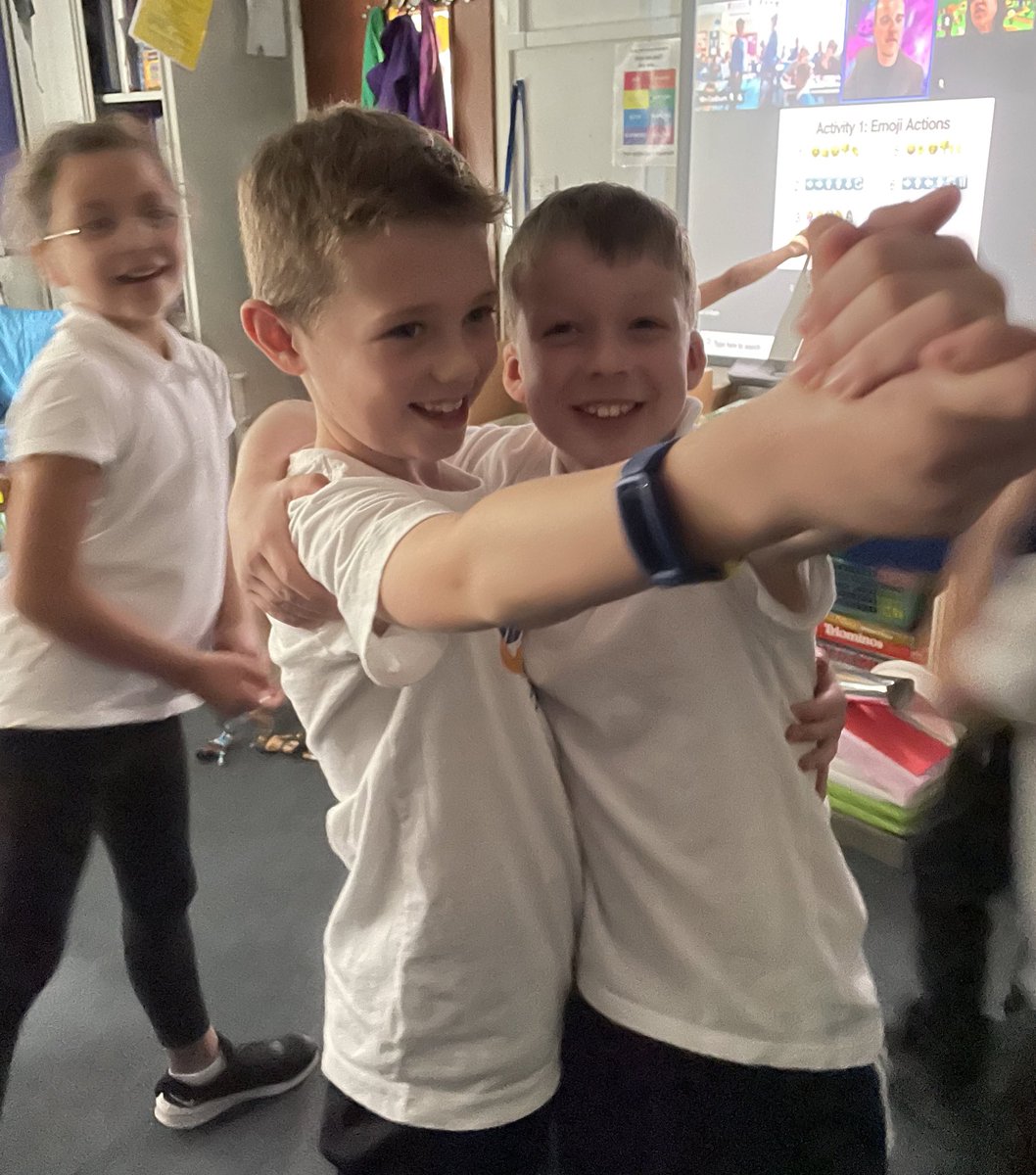 stpetersgala's tweet image. P4/5 really enjoyed engaging in our #ReadySetCodeLIVE session which included classes from across the Borders. We learned a lot about how images can be used in coding and tossed our inhibitions aside for some interesting dance moves! . #inspireSBC @ScratchCoding1 @SBCEducation1