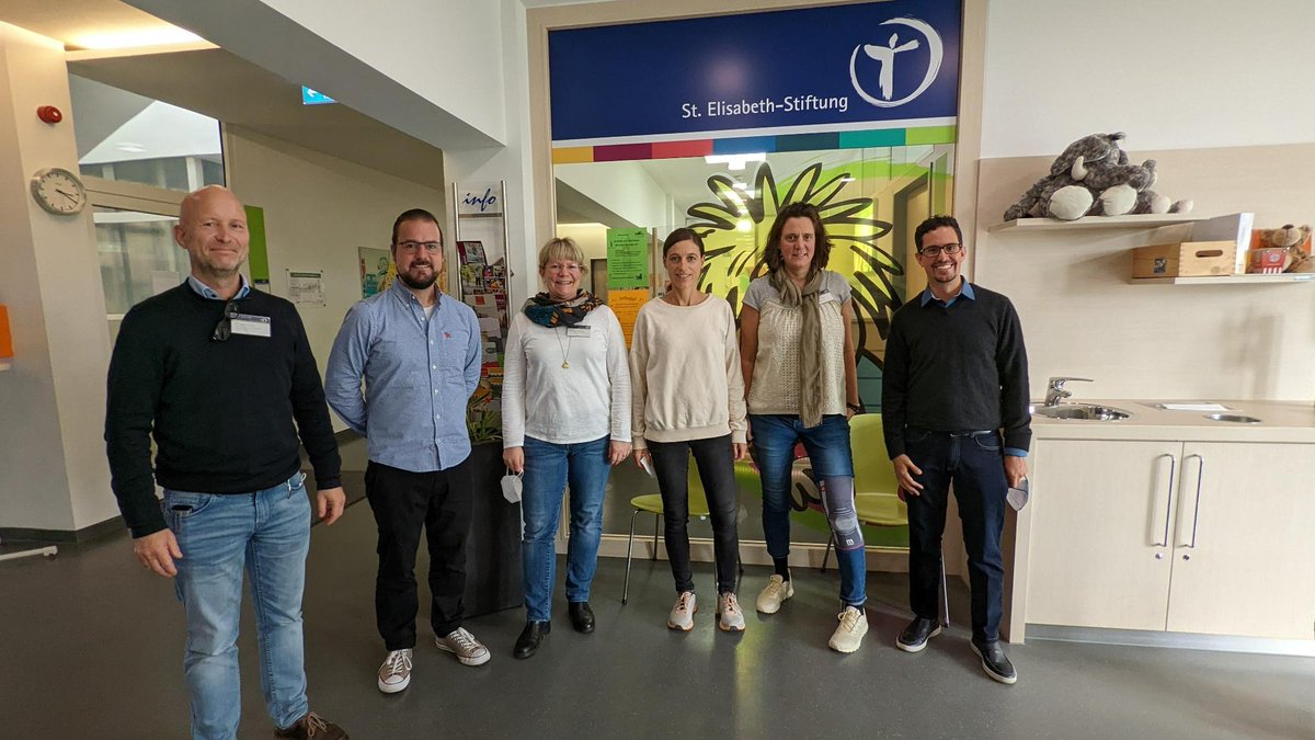 It was a pleasure for reFit to visit the #StElisabethStiftung’s Social Pediatric Center in Ravensburg. We had a productive conversation with which we learned about their diagnostic services. Thank you for the warm welcome and professional hospitality! #gamification #rehab #physio