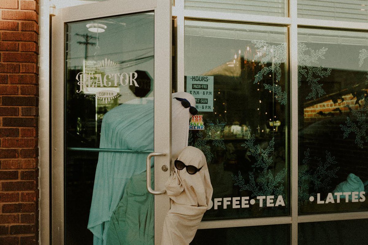 unlprssa's tweet photo. Reactor x PRSSA 
•
Join us tomorrow from 7-9:30 p.m. at Reactor Coffee for a spooky study night! Come grab a coffee and some snacks. 15% will go back to PRSSA! 👻
#unlprssa #spooky #reactorcoffee https://t.co/xD7D841FiM