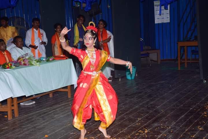 আজ বর্ধমান পূর্ব (সাঃ কাটোয়া) জেলার বিজয়া সম্মিলনী অনুষ্ঠিত হলো।।
উপস্থিত ছিলেন মাননীয় রাজ্য সভাপতি শ্রী <a href="/DrSukantaBJP/">Dr. Sukanta Majumdar</a> মহাশয়।।
<a href="/AnupSaha_BJP/">Anup Kumar Saha</a> <a href="/SuvenduWB/">Suvendu Adhikari</a> <a href="/Amitava_BJP/">Amitava Chakravorty</a> <a href="/BJP4Bengal/">BJP West Bengal</a> <a href="/KhanSaumitra/">Saumitra khan</a> <a href="/BJP4India/">BJP</a> <a href="/DilipGhoshBJP/">Dilip Ghosh (Modi Ka Parivar)</a>