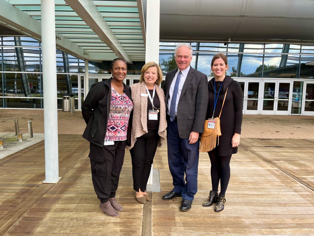 VABeachCC's tweet photo. We're excited to welcome @OCEANS_Conf at the Virginia Beach Convention Center this week as global maritime professionals learn, innovate and lead in the protection and utilization of our oceans.

Today's #OCEANS2022 sessions kicked off with remarks from U.S. Senator Tim Kaine. https://t.co/XqHJw93tYV