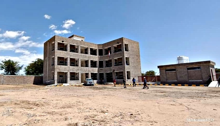 SFDYemen's tweet photo. 8 years of conflict & economic decline empede access to #education& #HumanCapital. #SFDedu has provided access to >700 school-aged girls & boys by building, equipping a school w/water-secured WASH facilities @ AlQasir, Aljnadia-Alulya #Attaizia
@KfW_int @KfW_FZ_int
#YemenCantWait https://t.co/RogqpToGRg