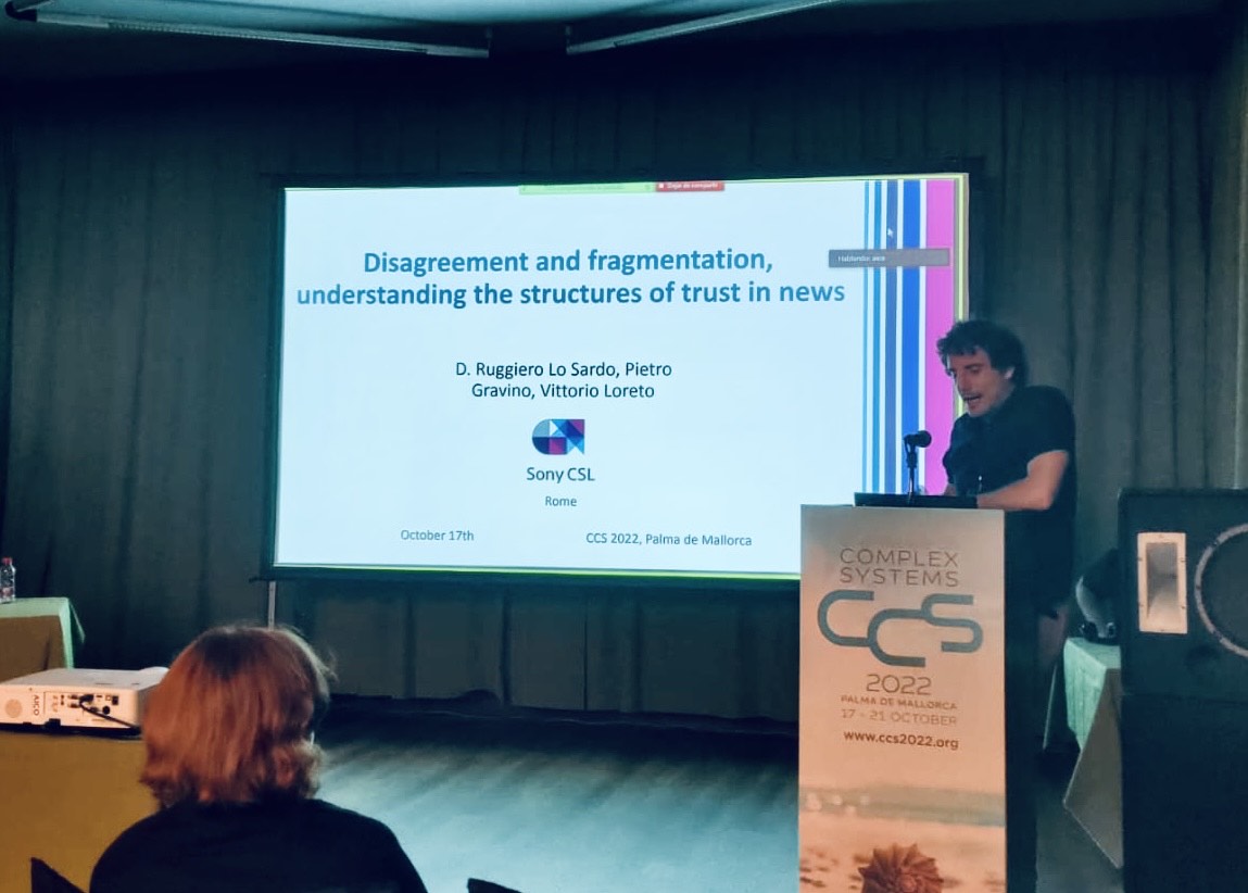 SonyCSLParis's tweet photo. Today at #CCS2022 Ruggiero Lo Sardo, from #SonyCSL, on "Disagreement and fragmentation, understanding the structures of trust in #news (by Donald Ruggiero Lo Sardo, Pietro Gravino and Vittorio Loreto). @losardor @Gravetro @loretoff @ccs2022 https://t.co/xFee6A9YmC