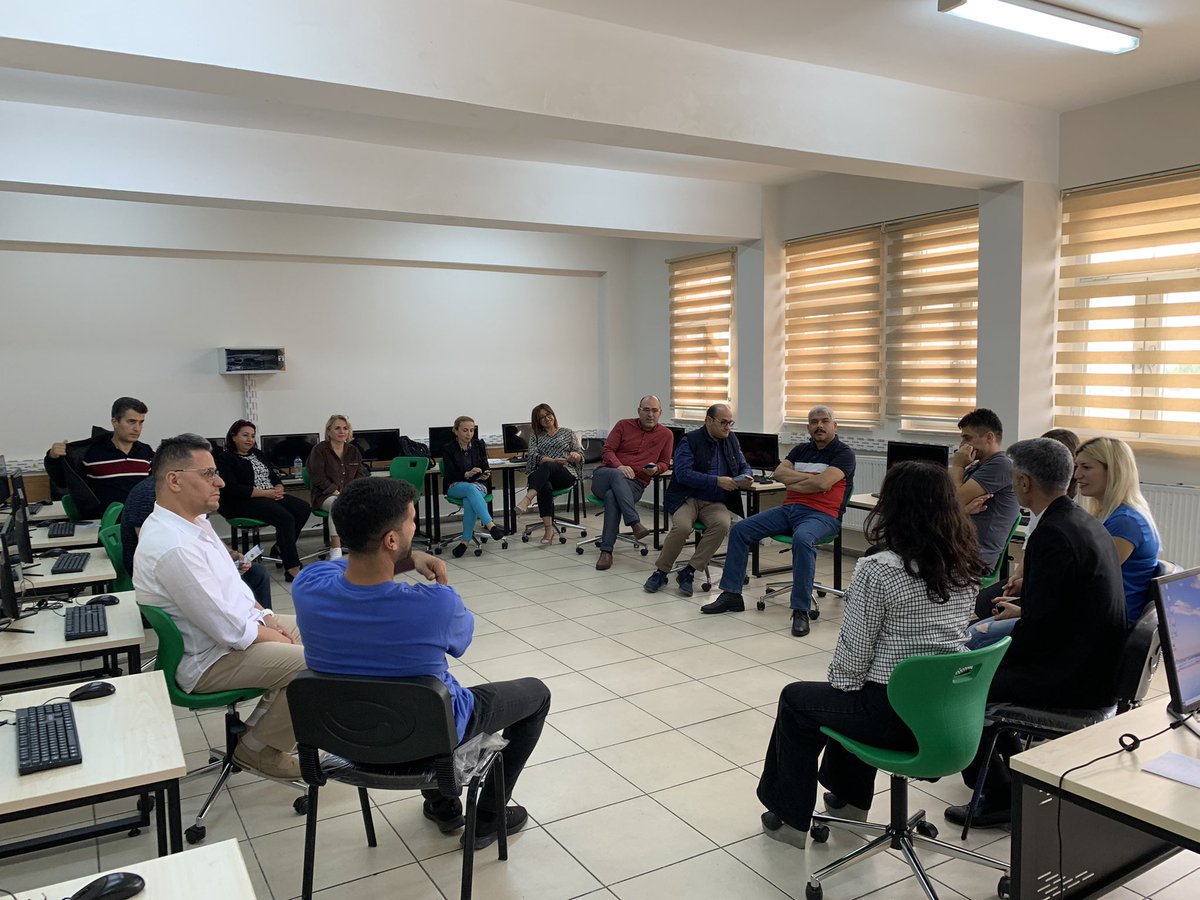 SiyikulOO's tweet photo. —2.GÜN—Yönetici Hareketlilik Programı kapsamında İstanbul’dan okulumuza, şehrimize gelen değerli okul müdürlerimizi okulumuzdaki seminerin ardından Diyarbakır’ımızın Eğil ilçesinde ağırladık. @BaglarMEM21 @Diyarbakirmem @Murat4Kucukali @istanbulilmem https://t.co/N770qtFjjW