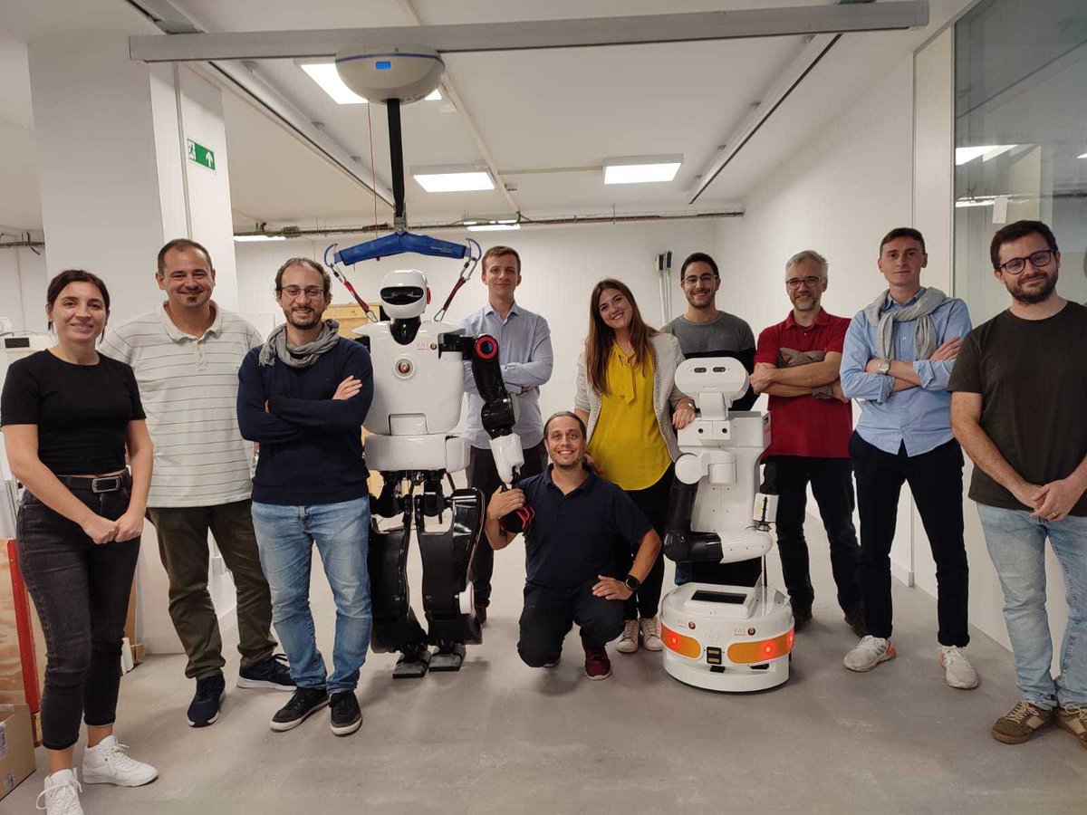 PALRobotics's tweet photo. Yesterday we were visited by CNR of Italy to talk about possible new collaborations and meet our robots face to face. Thanks for the visit! @CNRPst https://t.co/YS0oJsnjgy