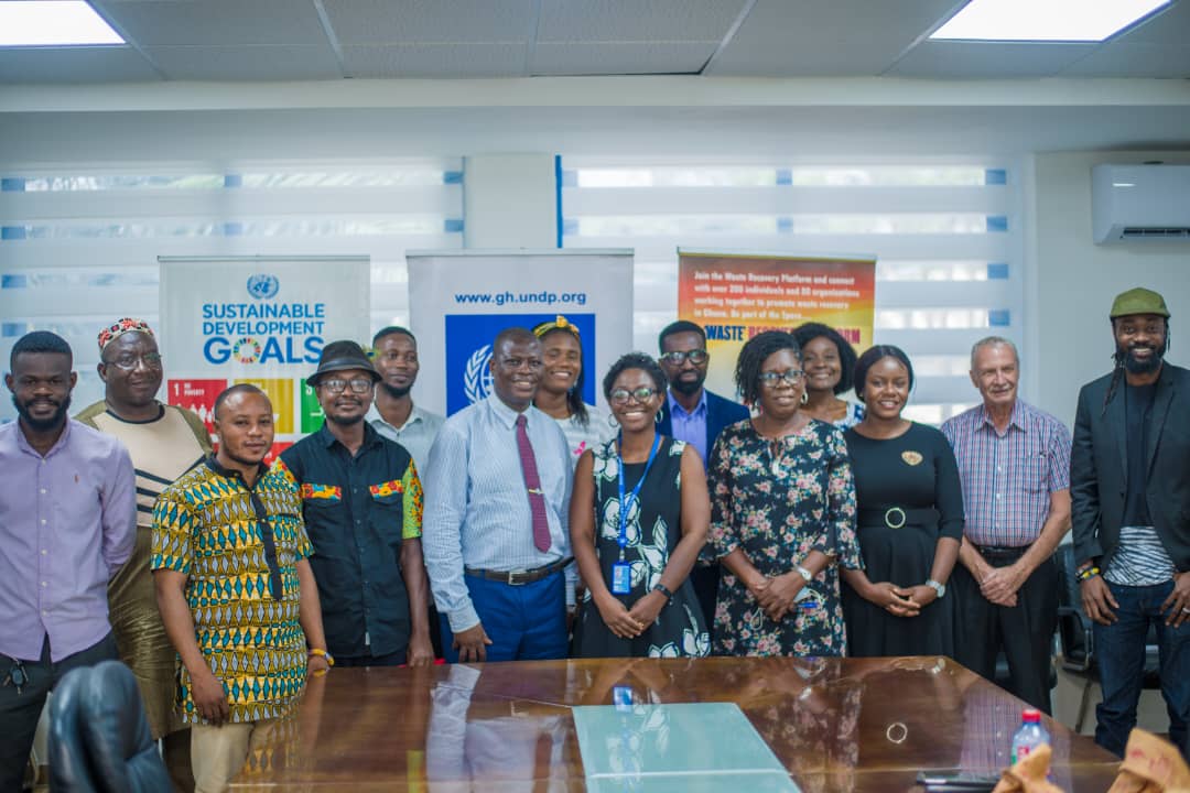 A shift to a circular economy requires collaboration & involvement of all stakeholders Today, we engaged our partners on our #WasteRecoveryPlatform on innovative solutions to address #WasteManagement. Insights will influence policy to build a circular economy in🇬🇭 for #SDGs