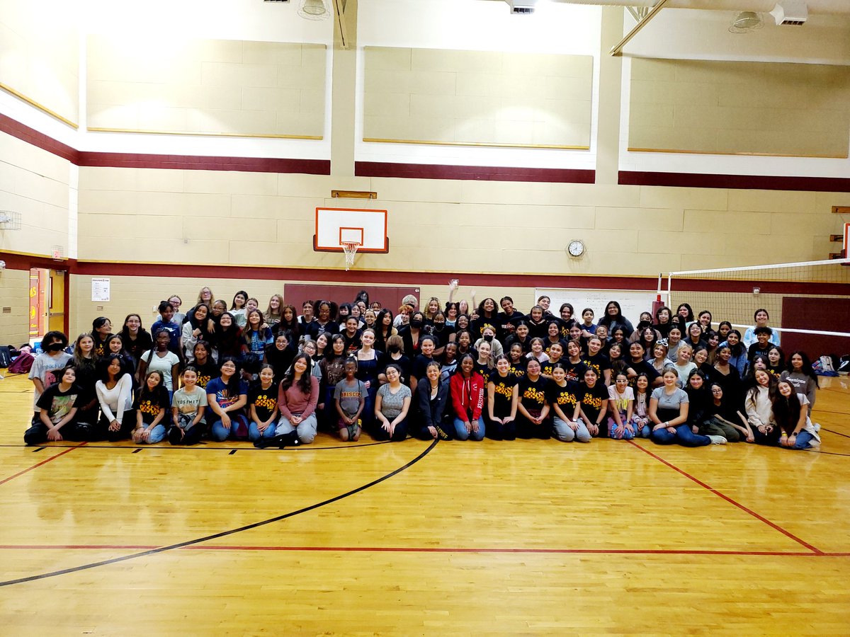 briscoe_dance's tweet photo. Sleep in or show up? 110 showed up and shined! Great practice this morning with these amazing kids! @briscoemiddleschool  #BriscoeProud #HalloweenMash #Thriller https://t.co/aDtM6JDEDb