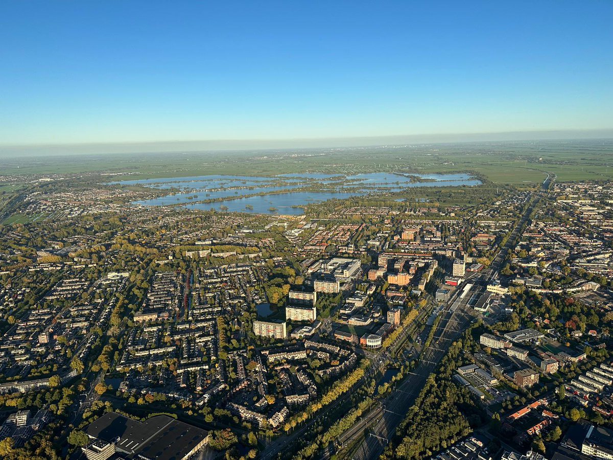 luchtballoncom's tweet photo. Come fly with me! 😃 #luchtballon #ballonvaren #ballonvaart #sayyestonewadventures #balloons #ballooning https://t.co/U7YCMRFIhO https://t.co/9OMWG32oLu