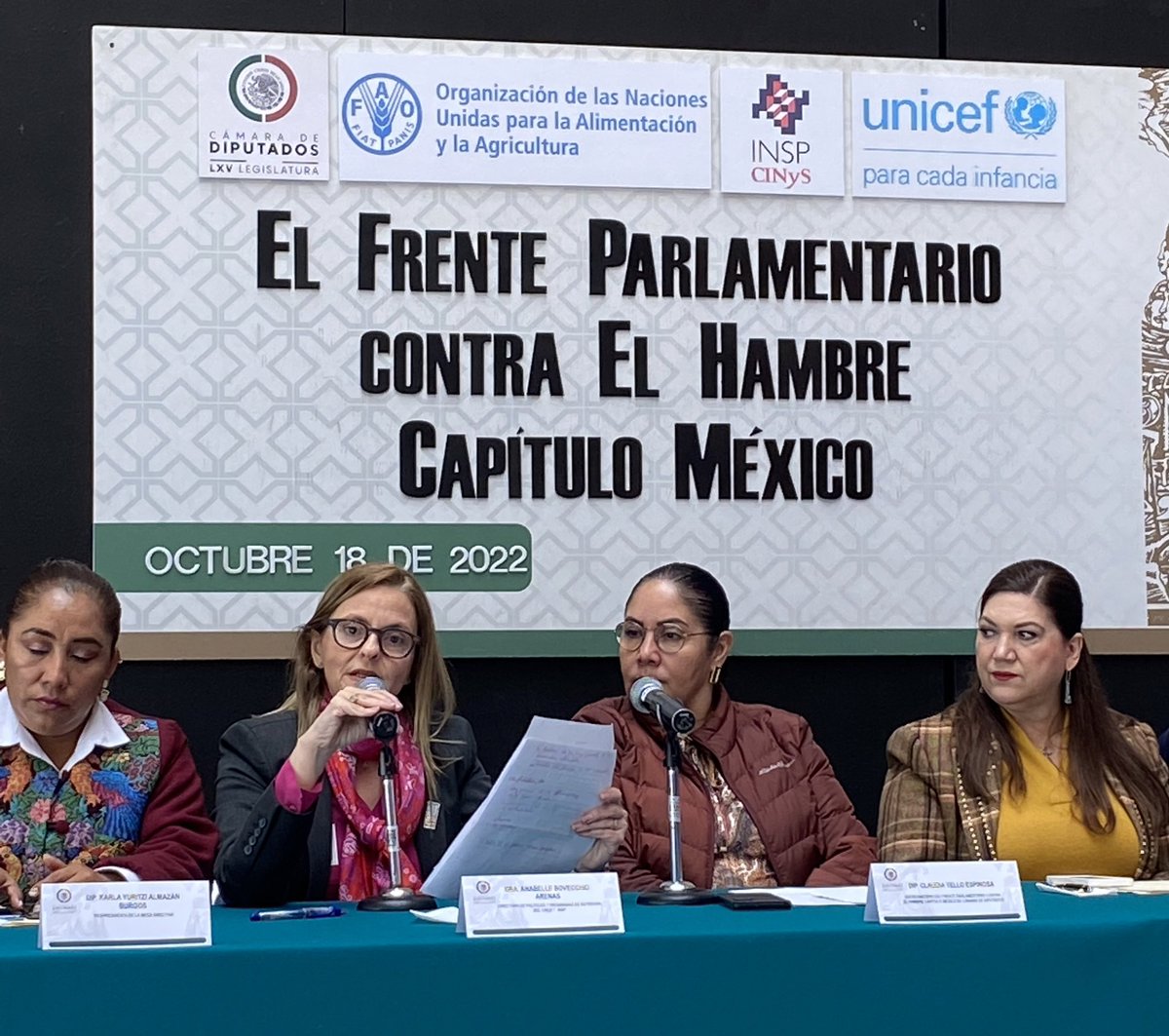 chio0204's tweet photo. La Dra. Anabelle Bonvecchio hablando  en “El Frente Parlamentario contra el Hambre” de la importancia de reforzar las acciones de la salud y nutrición durante el embarazo y en la primera infancia. @1CINyS @inspmx https://t.co/kLTrRY4apc