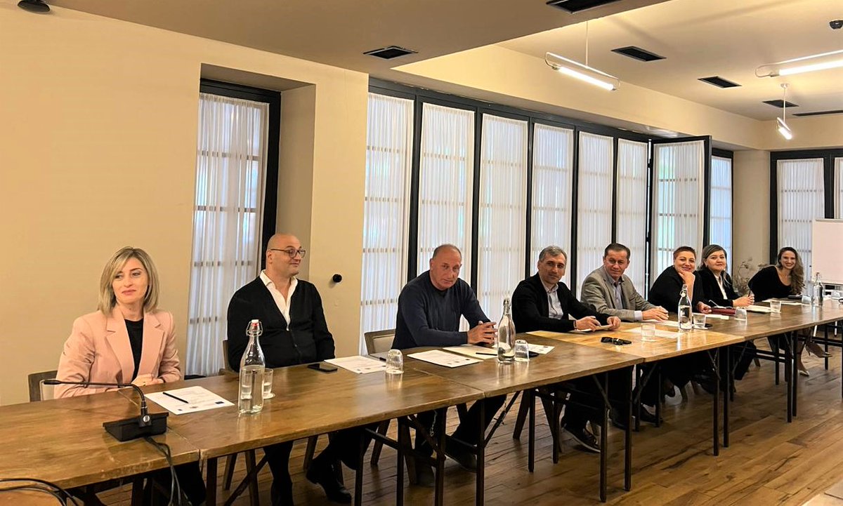 Lela_Akiashvili's tweet photo. How to better protect the right to adequate housing 4 PwDs?
1⃣By researching legal gaps &amp; practical challenges w/ @Ombudsman_Geo✅
2⃣presenting results to seven pilot municipalities in a working format✅
3⃣ preparing policy advice➡
4⃣ support the implementation➡
🤝@EUinGeorgia https://t.co/Tdu8UVGqZl