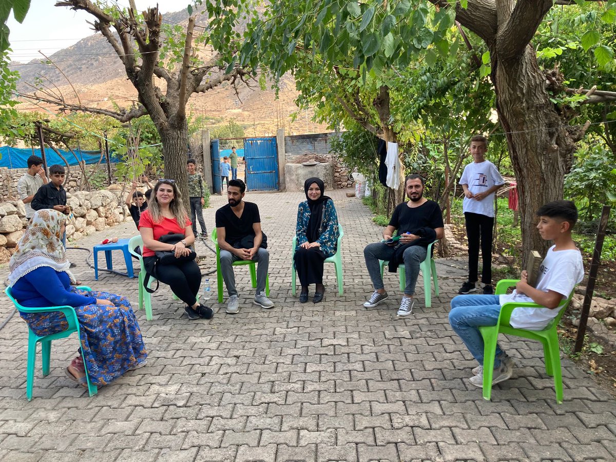 Kesra14115036's tweet photo. #SırnakSenin KASRİK ŞEHİT KAYMAKAM MUHAMMED GATİH SAFİTÜRK ANADOLU İMAM HATİP LİSESİ VELİLERİYLE HEP BERABER ONLARLA DAHA DA İLERİYE İNŞALLAH @mirzatetik78 @Mirzacazim https://t.co/CbJYXAPZBJ