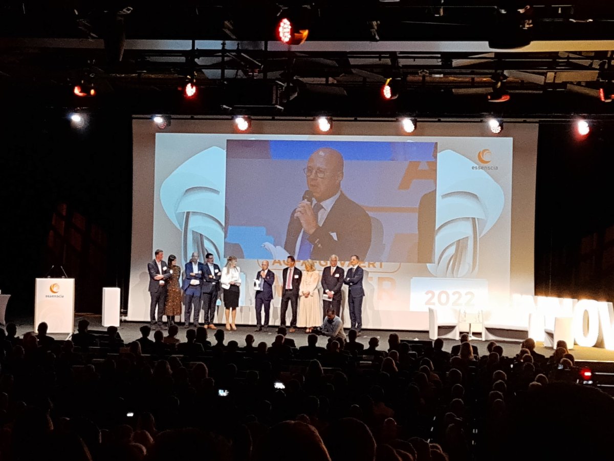krisvanheurck's tweet photo. Proficiat aan Agfa Gevaert, knap staaltje innovatie en competentie op vlak van membraan technologie voor de productie van groene waterstof #innovationaward @essenscia_NL @essenscia_FR https://t.co/hGZ9psjVLX