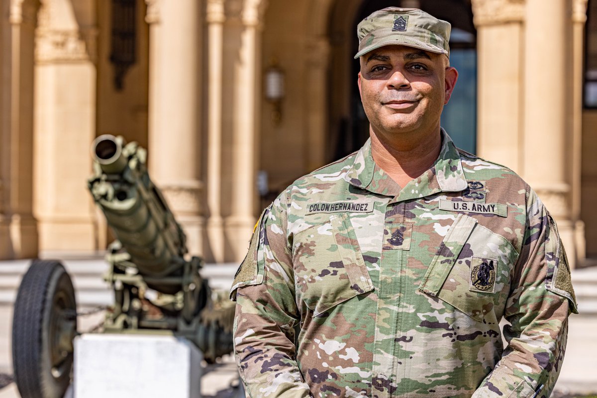 ARMYSOUTH's tweet photo. SGM Rafael Colon Hernandez, assistant CoS of medical at #ARSOUTH, tells his story of overcoming abuse, neglect &amp; racism from his childhood &amp; his #PTSD from combat with the help of #behavioralhealth services. https://t.co/G8eEeOHbMW
@16thSMA | @USArmy | @Southcom | @ArmyMedicine https://t.co/zsFpR5B6No