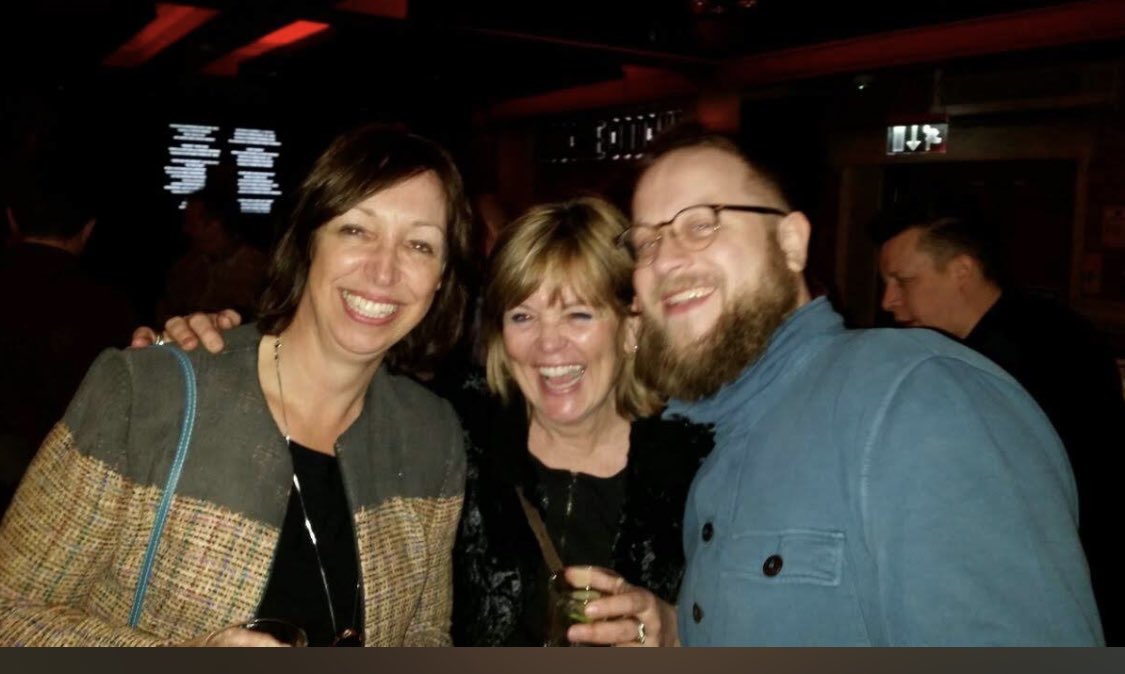 dorinevaneerd's tweet photo. An other blast ……..from the past @akkieko @SmooveTurrell  Nice, smooth and hair! 🤣 https://t.co/FNVDNj8XGU