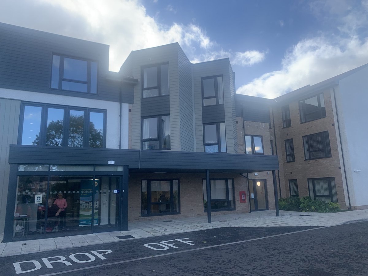 Great to be out on site with @MattForrestv1 yesterday - to see the fabulous Watergate Court in Gateshead, very high quality scheme from @homegroup 👏🏼👏🏼👏🏼 Hotel standard guest room, roof garden, active atrium, looks great with lots of dementia friendly design features. Fab!