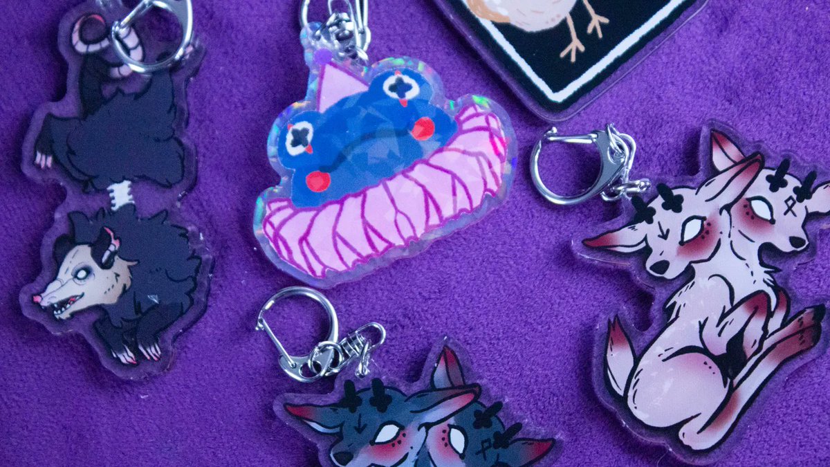 WildcraftCult's tweet photo. i'll be adding a new keychain design to the family in november! 
https://t.co/Bt9Nuq78oe https://t.co/4EyfgLRiAP