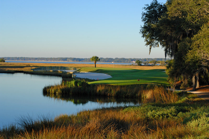 Discover_SC's tweet photo. In South Carolina, Fall is just a cooler kind of summer. https://t.co/b0nYZWAbdo #DiscoverSC #FallinSC https://t.co/qYfVNJs3JN