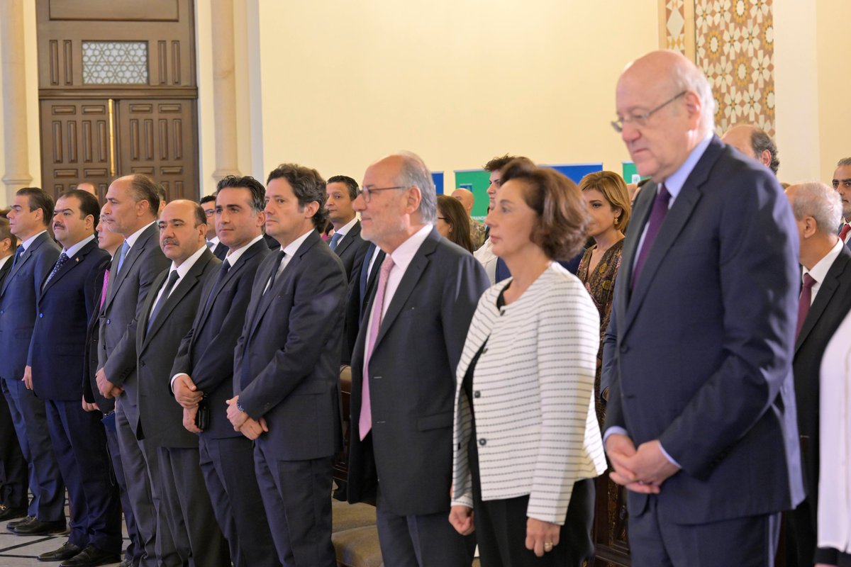 OmsarGov's tweet photo. الوزيرة نجلا رياشي خلال حفل إطلاق الاستراتيجية الوطنية للتحوّل الرقميّ في لبنان 2020-2030 "نشق بدقة طريقا للمستقبل ونفتتح معا اليوم مرحلة نزرع فيها مدماكا جديدا للإصلاحات المطلوبة يلاقي خطة التعافي من أجل النهوض بالبلد." https://t.co/jzoVNls5u3