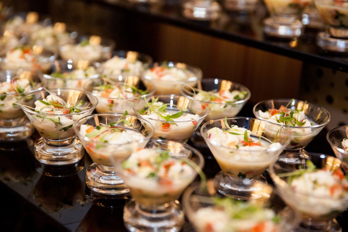 planitincevents's tweet photo. Calling all foodies! 

The pros at planit inc. can whip up an event menu that fits all the dietary needs of your attendees, from vegetarian to gluten-free. Take a look at a few of the bits and bites we've curated over the years, but try not to get too hungry! https://t.co/2SKoth0EzB