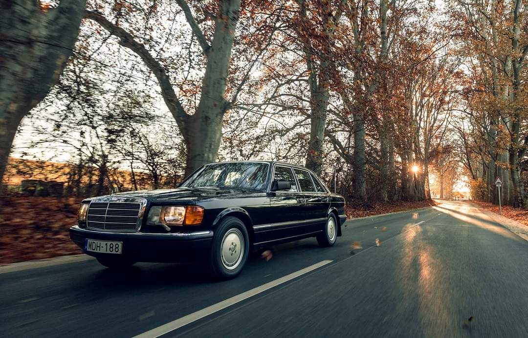 JaMtoka's tweet photo. The Best Or Nothing #W126 #MBClassics https://t.co/hDZf9xGpsD