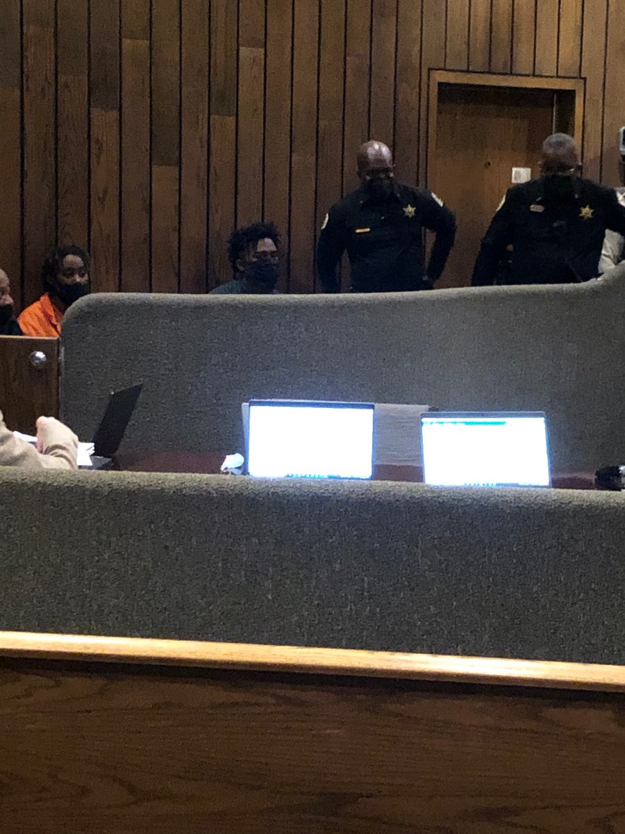 lakeedajohnsontv tweet media