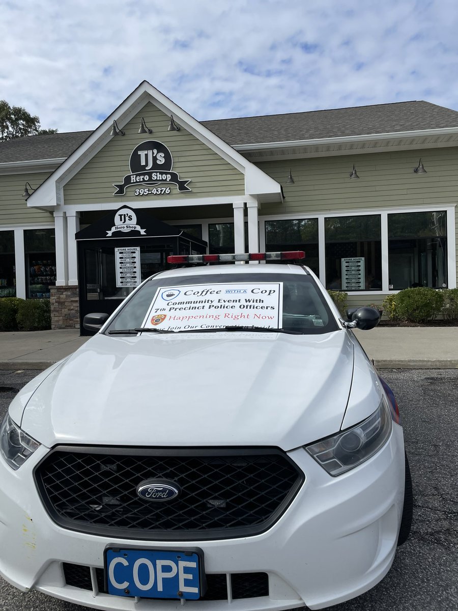 SCPD7thPrecinct's tweet photo. Come on down to TJs in Mastic Beach, we will be here today until 3:00.  328 Mastic Rd, Mastic Beach. https://t.co/heqFbxnZTj