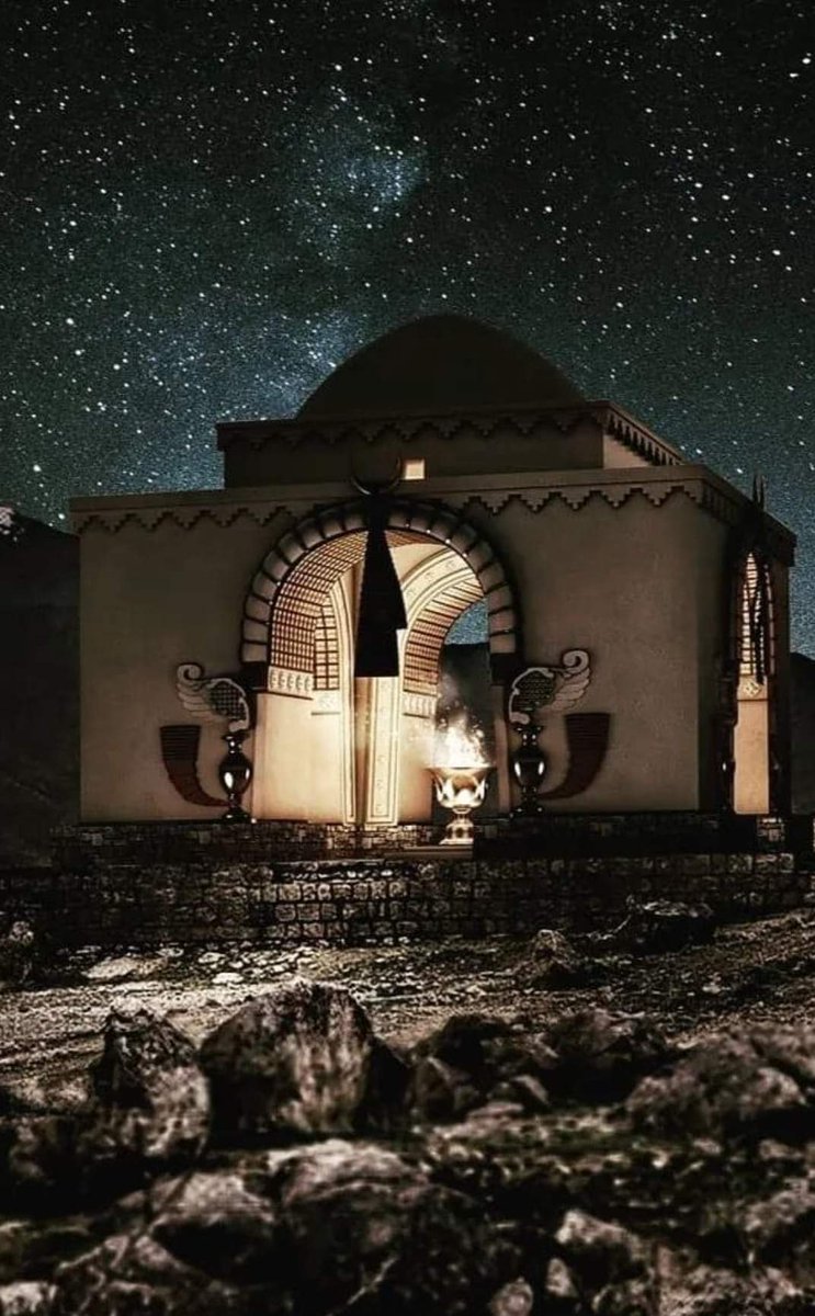 Niasar Fire Temple (Chahar Darvazeh or Chahar Qapu); located on hills of Niasar in Kashan, Iran. Dates back to Sasanian period and was used to hold Zoroastrian religious ceremonies. This building is oldest example of Chahrtaq in Iran, still in good condition.

#archaeohistories https://t.co/uPFJ5vcTv1