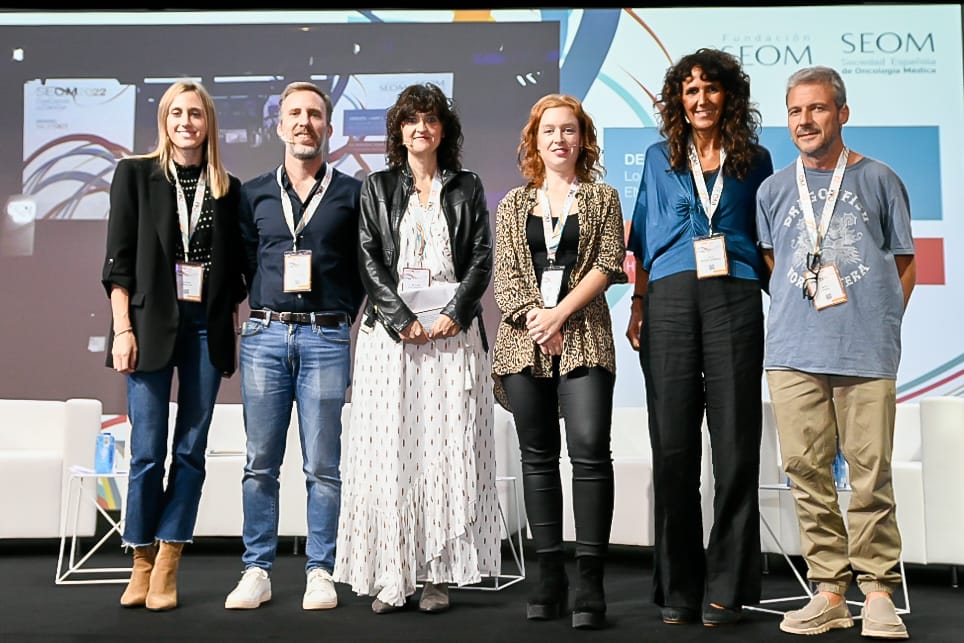 📝 Take messages home. Desmitificar el cáncer.

✅️ Adquirir y formarse en habilidades en comunicar malas noticias.

✅️ Autoconocerse para saber hasta dónde llegar. El paciente agradece la implicación.

✅️ Autocuidarse. Encontrar la fórmula y practicarla.

#SEOM22 #MIRSEOM