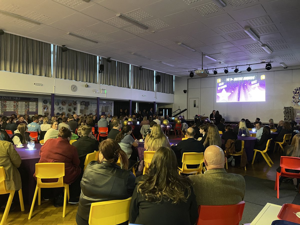 OutwoodFreeston's tweet photo. We’re happy to welcome students, parents and guests of honour to the KS4 Freeston Prize Giving 2022 ✨ Standing room only now…thanks to everyone for coming! 
Now for some prizes… #Freeston #PrizeGiving https://t.co/aBSYcvGjH4