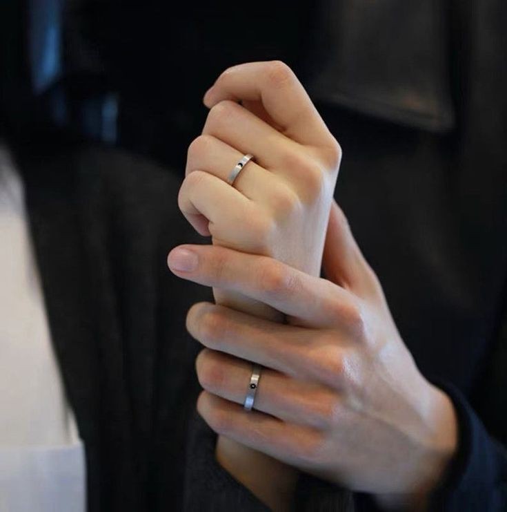 Allah gönlümüzü nasibimizden başkasıyla yormasın.