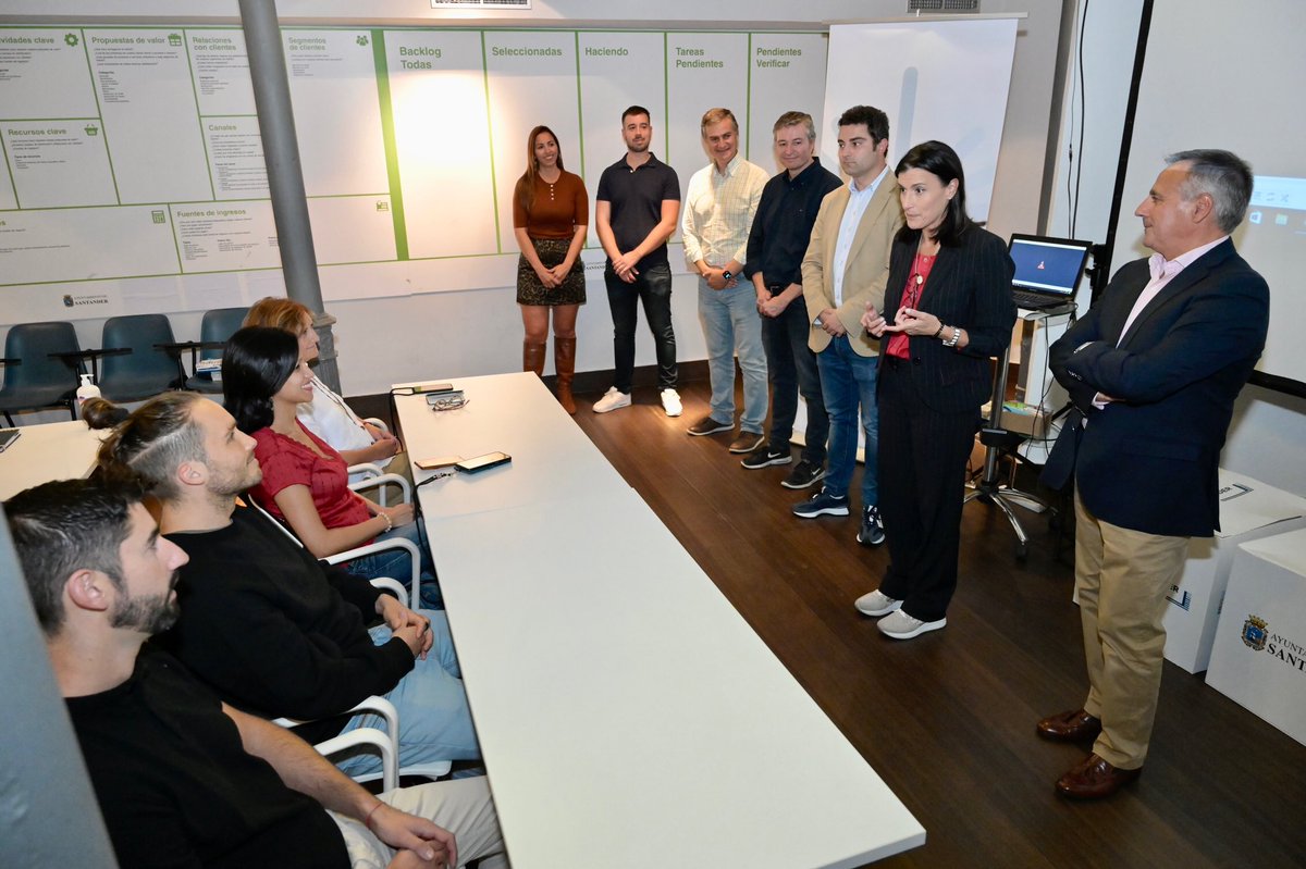 gemaigual's tweet photo. 🔝Arrancamos la 9⃣ edición #Coworking #Santander 2022 apoyando las ideas de negocio de 1⃣5⃣ emprendedores que crearán una #startup 💫en 4 meses de intenso trabajo 👉🏼Mentorización, talleres y formación grupal para potenciar el emprendimiento 
🤞🏼Mucha suerte y éxito a todos ‼️ https://t.co/WaLOElxMBP