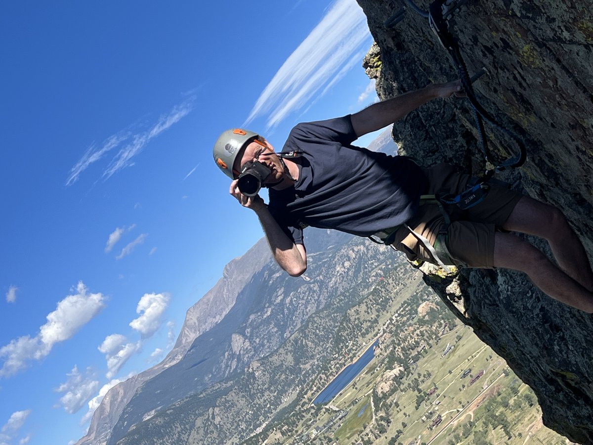 VisitEstesPark's tweet photo. Being a photographer in Estes Park screams dream job, and that rings true for our photographer. Check out his favorite photos from this past year and you'll discover just how hard it was to narrow them down.
#VisitEstesPark

https://t.co/MclGbazStA https://t.co/Slnmdq4mJC
