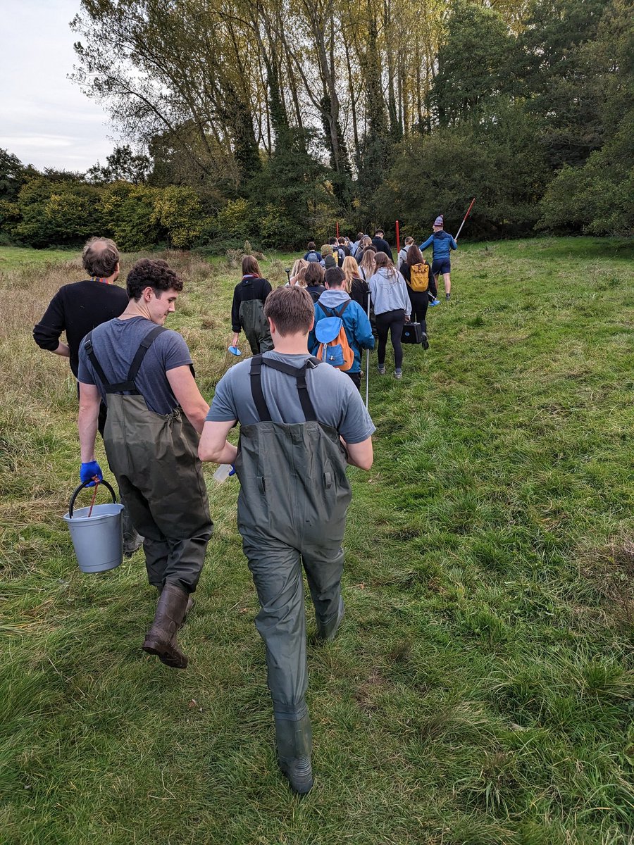 RodolfoNobrega's tweet photo. Let's call it a day (... of measurements) #CatchmentScience #ChewCatchment @GeogBristol https://t.co/yNa27UtCL6