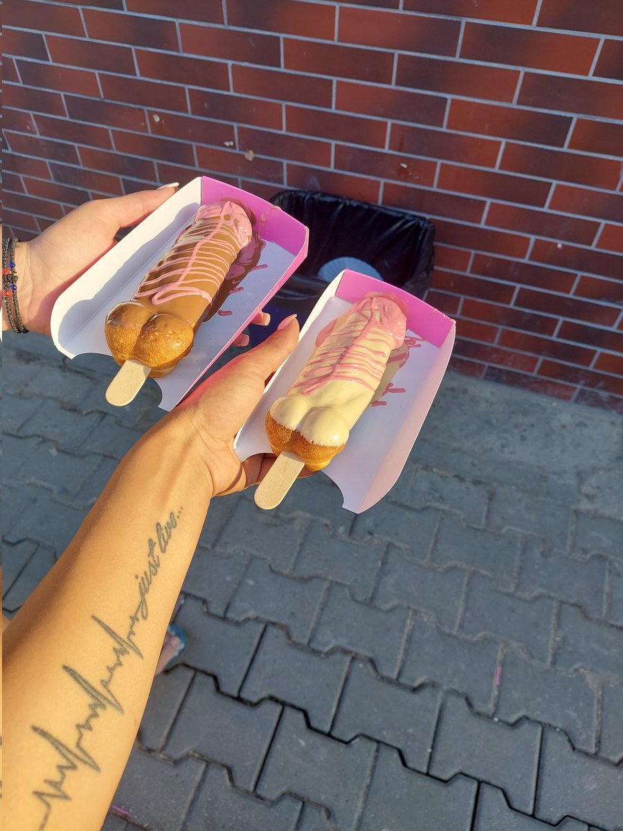 Kinky_Alexa's tweet photo. Yummy 🔞😋❣🔞🍭🍡🦄
https://t.co/6TH4zsEifC https://t.co/xwx28TIbcK