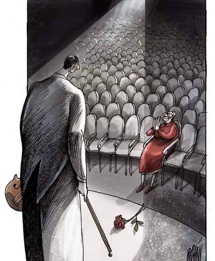 " عندما يغادر الجميع، تبقى الأم " ❤