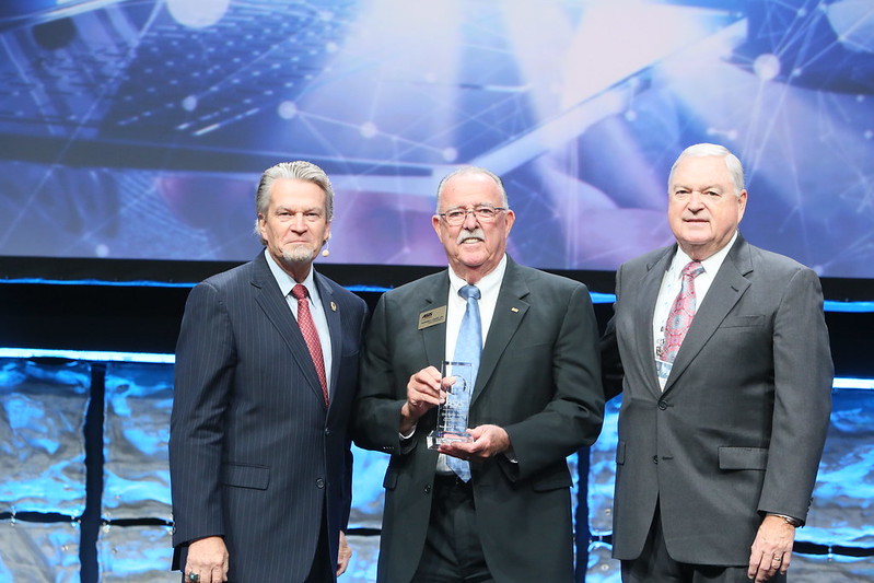 New ASIS blog post: “In Memoriam: Don W. Walker, CPP.” It is with profound sadness that we announce the passing of ASIS International past President and former Chairman of Securitas Services USA, Inc., Don W. Walker, CPP. #security #MyASIS #DonWalker fal.cn/3sQ60